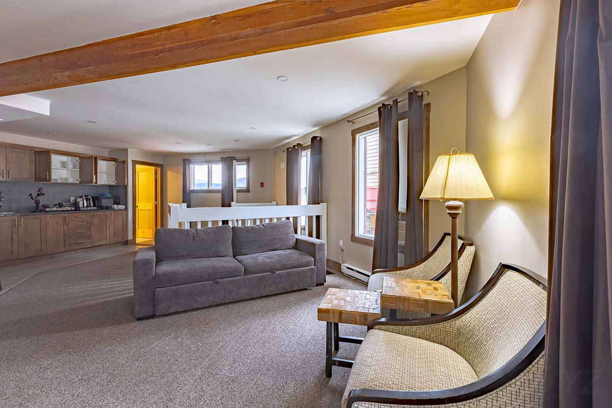Radium Chalet - Accommodation in Radium Hot Springs, BC